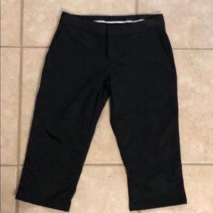 Super comfortable under armor dress pant capris